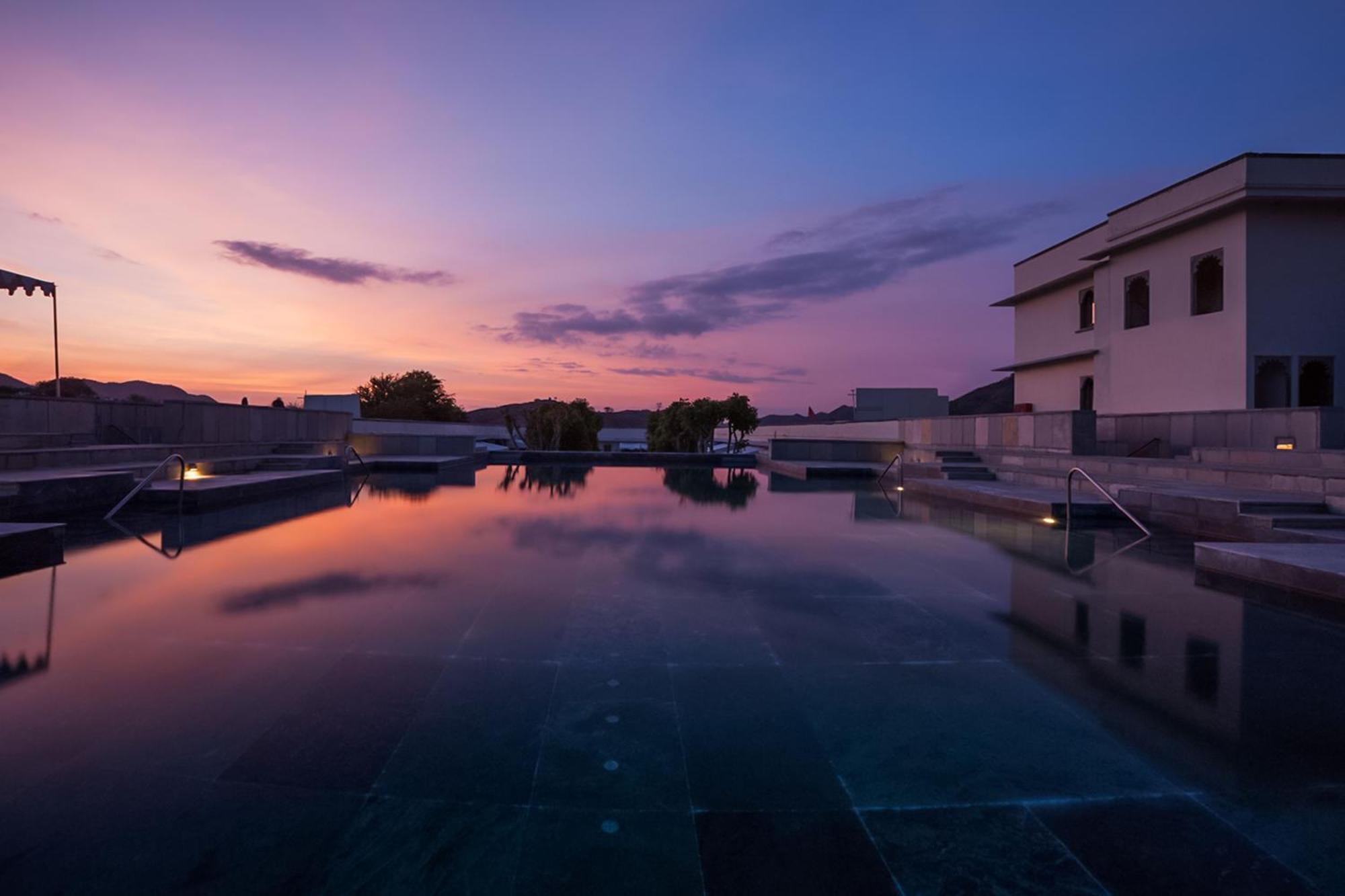 Raas Devigarh Hotel Delwāra Exterior foto