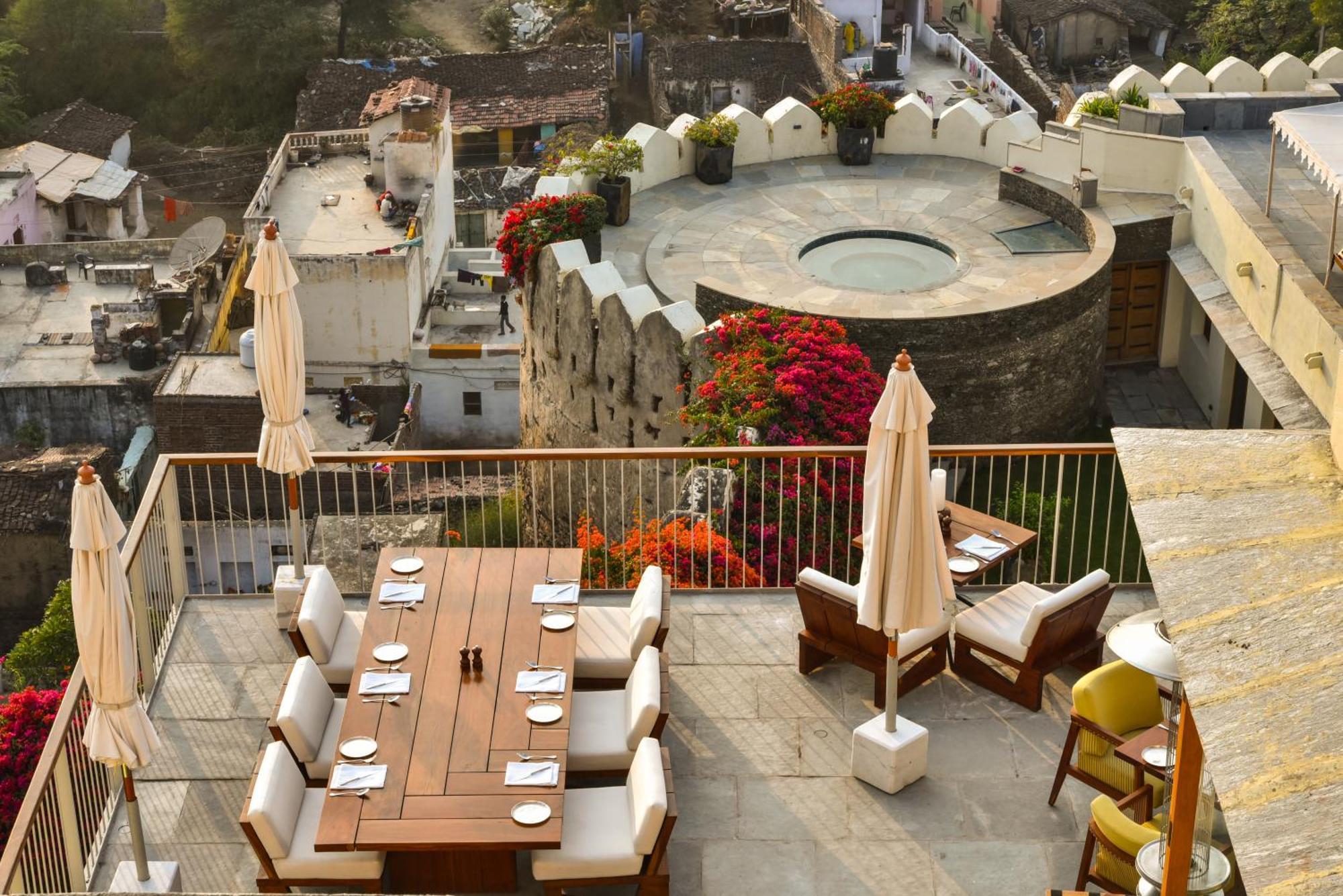 Raas Devigarh Hotel Delwāra Exterior foto