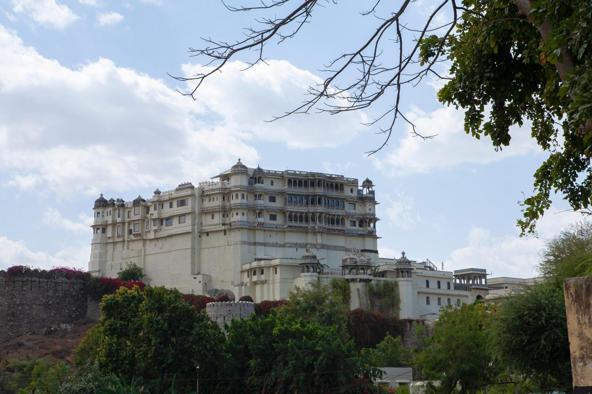 Raas Devigarh Hotel Delwāra Exterior foto